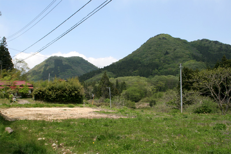 七ツ森（撫倉山、松倉山） 2011年５月
